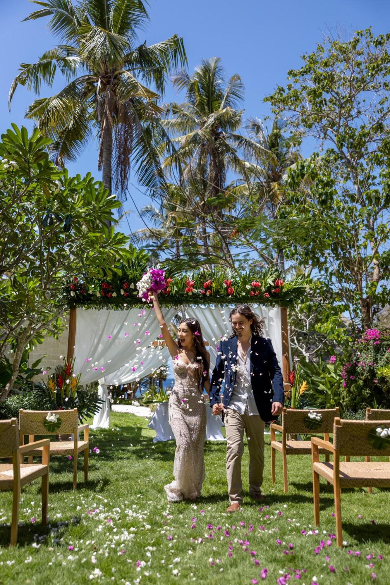 Semaya Beach Resort Tanglad Exterior foto